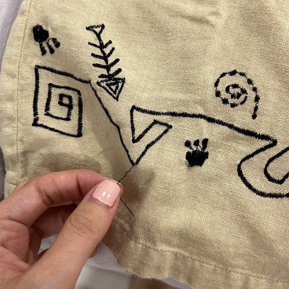 vintage embroidered cat tan button down shirt - Picture 7 of 11